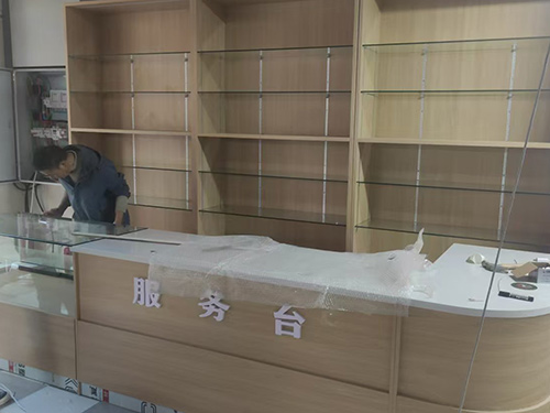 烟酒柜